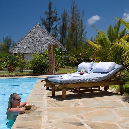 Sheba Cottages - Diani Beach Exteriör bild