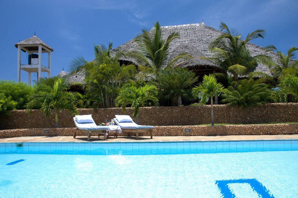 Sheba Cottages - Diani Beach Exteriör bild